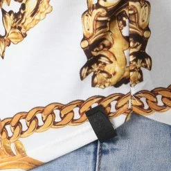 Bon marché 😉 Tee 👚 Shirt Oversize UP-321 Blanc Doré Renaissance de Uniplay 😀 -Uniplay Soldes uniplay 144462 fab18 up 321 white 20180903T153430 04