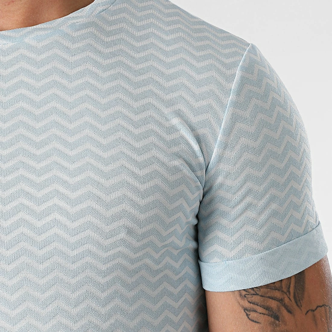 Promo 🎉 Tee 👚 Shirt Oversize UY642 Bleu Ciel Blanc de Uniplay 👍 4 Promo 🎉 Tee 👚 Shirt Oversize UY642 Bleu Ciel Blanc de Uniplay 👍 – Image 2