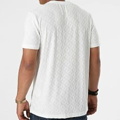 Tout neuf 💯 Tee 👚 Shirt TSJ-04 Blanc de Uniplay 🥰 9 Tout neuf 💯 Tee 👚 Shirt TSJ-04 Blanc de Uniplay 🥰 -Uniplay Soldes uniplay 269901 TSJ 04 WHITE 20210610T154434 04