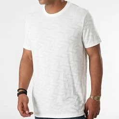 De gros 🎁 Tee 👚 Shirt TSJ-03 Blanc de Uniplay 🌟 8 De gros 🎁 Tee 👚 Shirt TSJ-03 Blanc de Uniplay 🌟 -Uniplay Soldes uniplay 269952 TSJ 03 WHITE 20210610T154643 03