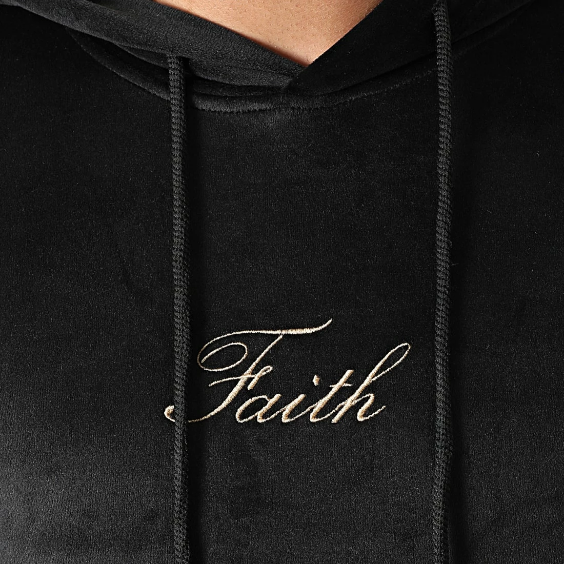 Sortie ✔️ Sweat Capuche UY676 Noir de Uniplay ⭐ 4 Sortie ✔️ Sweat Capuche UY676 Noir de Uniplay ⭐ – Image 2