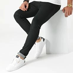 Bon marché ⭐ Jean Skinny 558 Noir de Uniplay 🛒 -Uniplay Soldes uniplay 281725 558 NOIR 20210903T135457 03