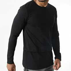 Grosses soldes 🔥 Tee 👕 Shirt Manches Longues Oversize UP-T827 Noir de Uniplay 🛒 -Uniplay Soldes uniplay 285935 UP T827 BLACK 20210930T161049 03