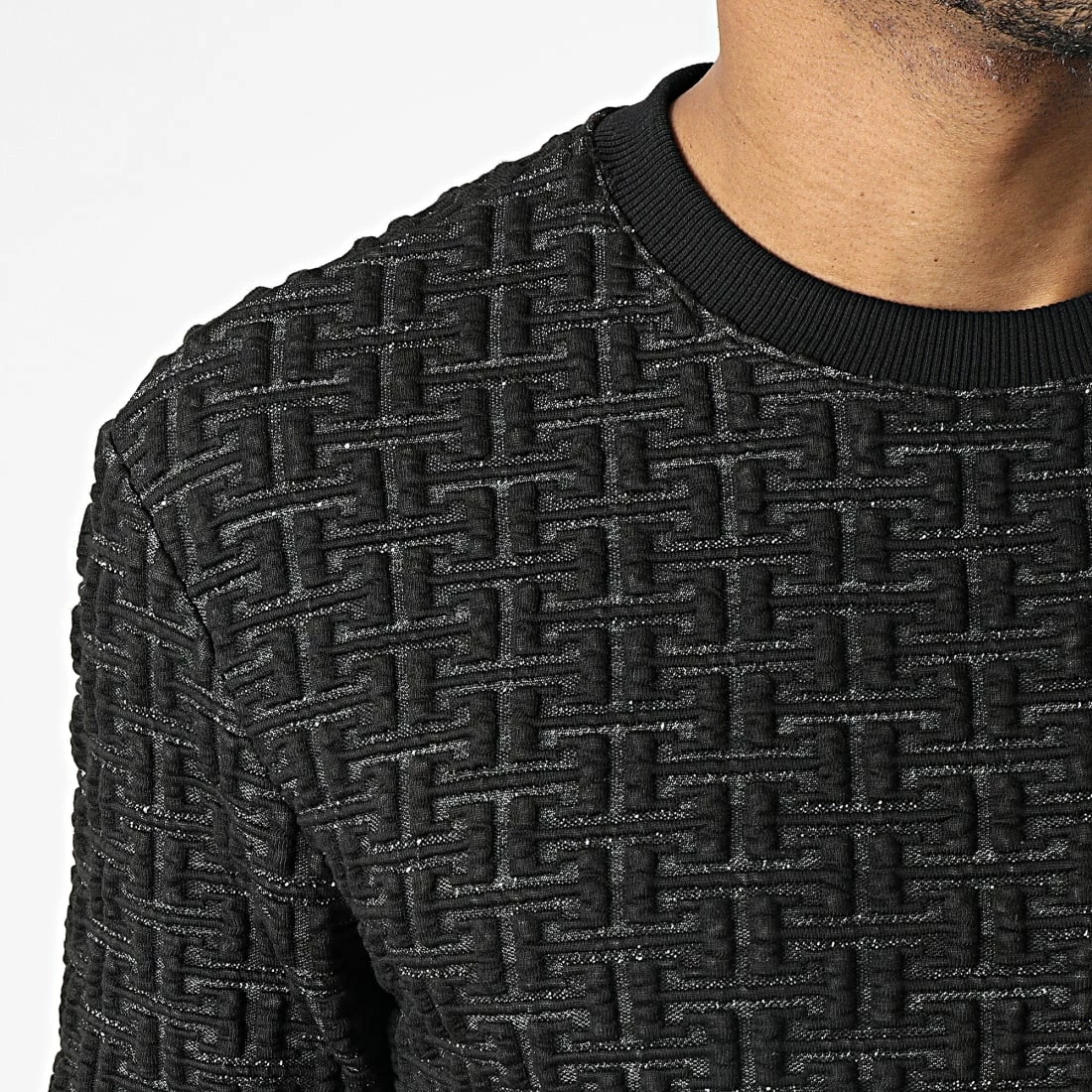 Le moins cher 👏 Sweat Crewneck UY707 Noir de Uniplay 😍 4 Le moins cher 👏 Sweat Crewneck UY707 Noir de Uniplay 😍 – Image 2