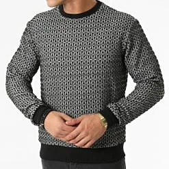 Coupon 😍 Sweat Crewneck UY702 Noir de Uniplay 😍 -Uniplay Soldes uniplay 287573 UY702 BLACK 20211008T161326 03