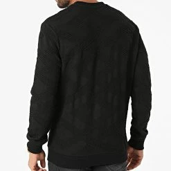 Tout neuf 👏 Sweat Crewneck UY704 Noir de Uniplay 🤩 9 Tout neuf 👏 Sweat Crewneck UY704 Noir de Uniplay 🤩 -Uniplay Soldes uniplay 287632 UY704 BLACK 20211013T164132 04