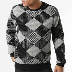 Acheter 🔔 Sweat Crewneck UY749 Gris Noir de Uniplay 🔔 -Uniplay Soldes uniplay 290569 UY749 BLACK 20211103T162539 03