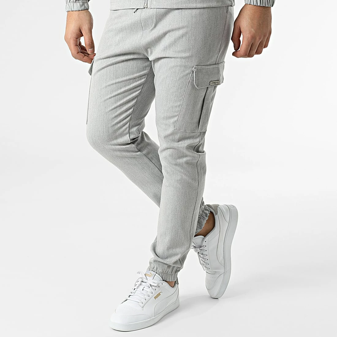 Sortie 💯 Ensemble Veste Zippée Et Jogger Pant MK-18 Gris Chiné de Uniplay 💯 6 Sortie 💯 Ensemble Veste Zippée Et Jogger Pant MK-18 Gris Chiné de Uniplay 💯 – Image 4