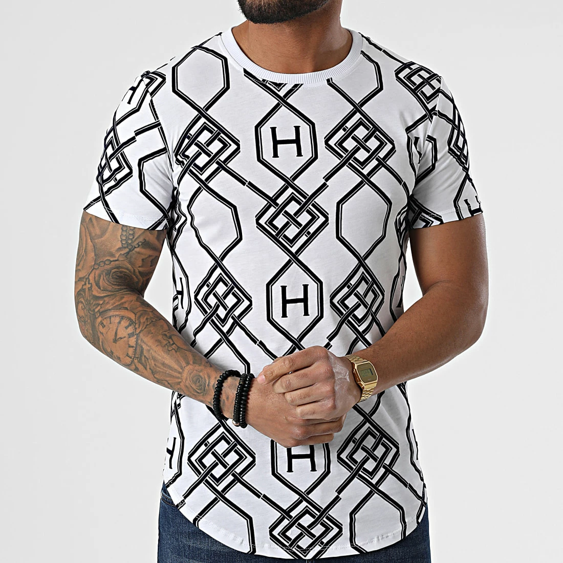 Sortie 👍 Tee 👕 Shirt Oversize UY789 Blanc Bleu Marine de Uniplay 🎁 5 Sortie 👍 Tee 👕 Shirt Oversize UY789 Blanc Bleu Marine de Uniplay 🎁 – Image 3