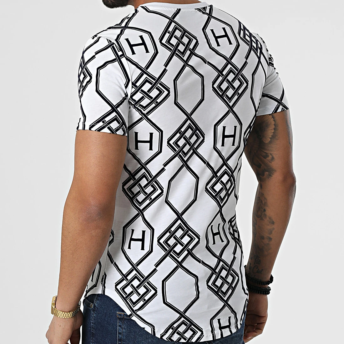 Sortie 👍 Tee 👕 Shirt Oversize UY789 Blanc Bleu Marine de Uniplay 🎁 6 Sortie 👍 Tee 👕 Shirt Oversize UY789 Blanc Bleu Marine de Uniplay 🎁 – Image 4