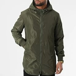 Budget 😉 Coupe-Vent Oversize UP-T901 Vert Kaki de Uniplay 🔥 -Uniplay Soldes uniplay 304334 UP T901 KAKI 20220217T161500 03