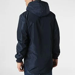 Meilleure affaire 🧨 Coupe-Vent Oversize UP-T901 Bleu Marine de Uniplay 👍 -Uniplay Soldes uniplay 304335 UP T901 BLUE 20220222T152537 04