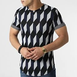 De gros 👍 Tee 👕 Shirt Oversize UY818 Bleu Marine Blanc de Uniplay 🔥 -Uniplay Soldes uniplay 304370 UY818 BLUE WHITE BLACK 20220222T152347 03