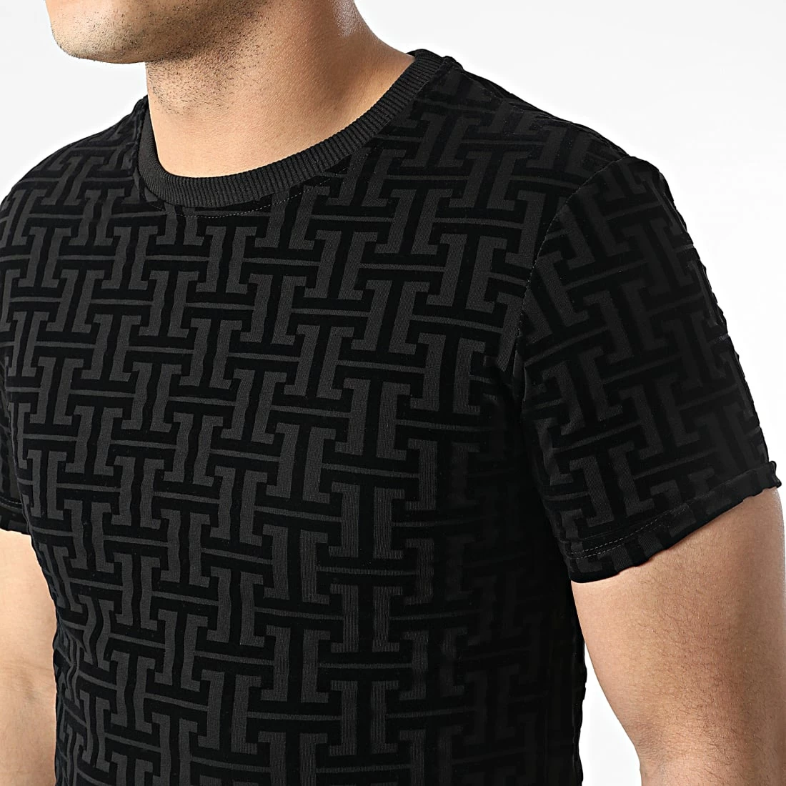 Sortie 🥰 Tee 👚 Shirt Oversize UY785 Noir de Uniplay ❤️ 4 Sortie 🥰 Tee 👚 Shirt Oversize UY785 Noir de Uniplay ❤️ – Image 2