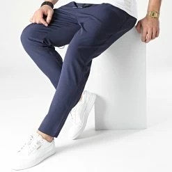 Offres 💯 Pantalon Jogging 22010 Bleu Marine de Uniplay 🥰 -Uniplay Soldes uniplay 304449 22010 NAVY 20220221T152945 01