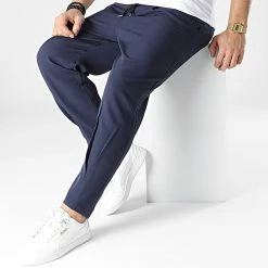 Meilleur prix ✨ Pantalon Jogging 22009 Bleu Marine de Uniplay 😀 -Uniplay Soldes uniplay 304614 22009 NAVY 20220221T152726 01