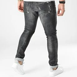 Acheter ⌛ Jean Skinny 643 Noir de Uniplay ⌛ -Uniplay Soldes uniplay 304629 643 1 BLACK 20220221T151126 04