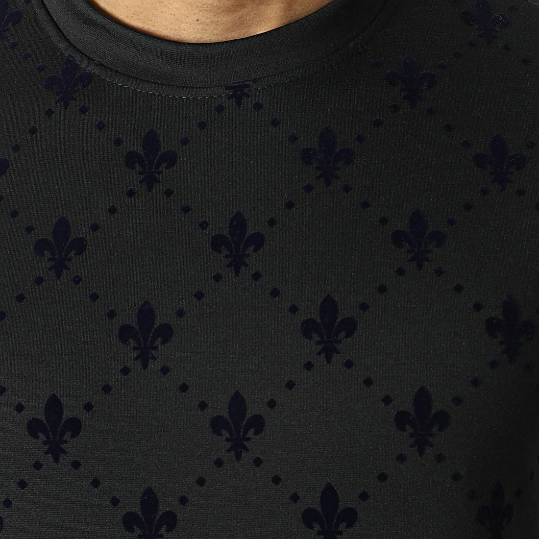 Grosses soldes ⌛ Sweat Crewneck UY784 Noir Bleu de Uniplay ❤️ 4 Grosses soldes ⌛ Sweat Crewneck UY784 Noir Bleu de Uniplay ❤️ – Image 2