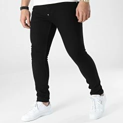 Remise ⭐ Jean Skinny 685 Noir de Uniplay 🎁