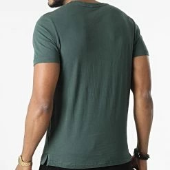 Tout neuf 👍 Tee 👕 Shirt UP-T128 Vert Foncé de Uniplay ⭐ -Uniplay Soldes uniplay 313372 UP T128 DARK GREEN 20220407T160259 04