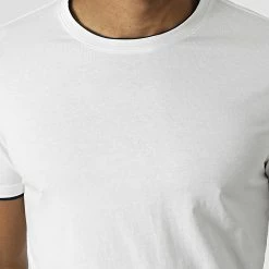 Meilleure affaire ❤️ Tee 👕 Shirt UP-BT145A Blanc Cassé de Uniplay ⭐ -Uniplay Soldes uniplay 313375 UP BT145A WHITE 20220407T162449 02