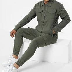 Les meilleures critiques de 👍 Ensemble Veste Zippée Pantalon Jogging UY836 Vert Kaki de Uniplay ⌛