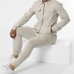 Le moins cher 🔥 Ensemble Veste Zippée Pantalon Jogging UY836 Beige de Uniplay 🔔