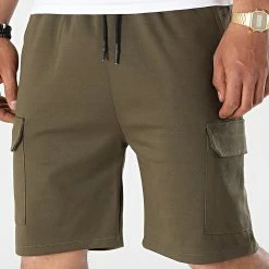 Remise 👍 Short Jogging UPP62 Vert Kaki de Uniplay ⌛