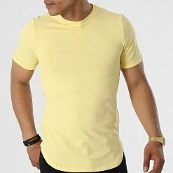 De gros 🎉 Tee 👚 Shirt Oversize BAS-1 Jaune de Uniplay 😉 -Uniplay Soldes uniplay 316782 BAS 1 YELLOW 20220503T152300 03