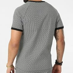 Les meilleures critiques de ⌛ Ensemble Tee 👚 Shirt Short Jogging UY835 Noir Blanc de Uniplay 🔔 -Uniplay Soldes uniplay 316853 UY835 BLACK 20220429T153033 04