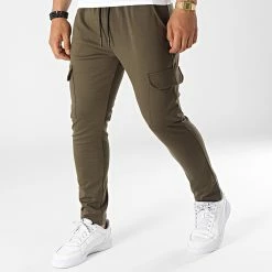 Tout neuf 🔔 Pantalon Jogging UPP61 Vert Kaki de Uniplay 🧨