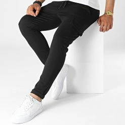 Meilleure affaire 😀 Pantalon Jogging UPP61 Noir de Uniplay 😉 -Uniplay Soldes uniplay 319993 UPP61 BLACK 20220519T154749 03