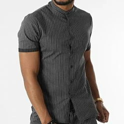 Grosses soldes 🥰 Ensemble Chemise Manches Courtes Et Short A Rayures UP-ES-91 Gris Anthracite de Uniplay 🎉 -Uniplay Soldes uniplay 320050 UP ES 91 GREY 20220518T145908 03