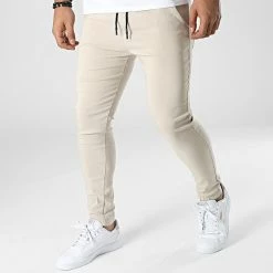 Nouveau 🔔 Jogger Pant UPP73 Beige de Uniplay 🛒