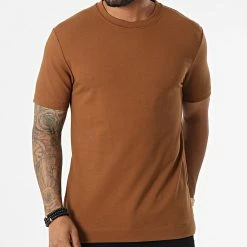 Le moins cher ⭐ Tee 👚 Shirt T965 Marron de Uniplay 😉 -Uniplay Soldes uniplay 332610 UP T965 DKCAMEL 20220812T144534 03