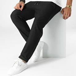 Nouveau 💯 Pantalon Chino 22073 Noir de Uniplay ❤️ 8 Nouveau 💯 Pantalon Chino 22073 Noir de Uniplay ❤️ -Uniplay Soldes uniplay 332644 22073 BLACK 20220817T160013 03