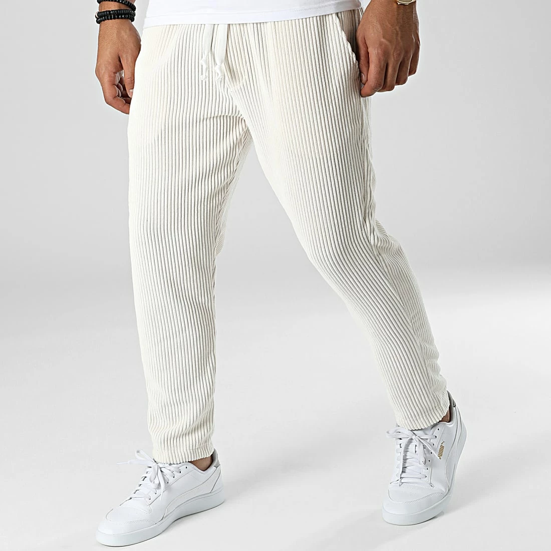 Sortie ⌛ Pantalon UPP74 Beige de Uniplay ✔️ 3 Sortie ⌛ Pantalon UPP74 Beige de Uniplay ✔️