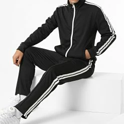 Le moins cher 🎉 Ensemble Veste Zippée Et Pantalon Jogging A Bandes SH-56 Noir de Uniplay 😉