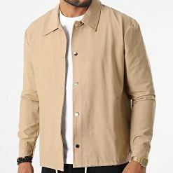 Les meilleures critiques de 🥰 Veste 22029 Beige de Uniplay ✨ -Uniplay Soldes uniplay 332722 22029 BEIGE 20220816T143840 03