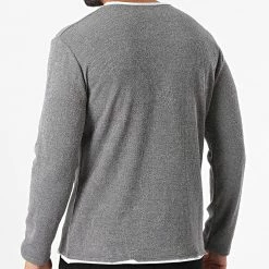 Budget ⌛ Pull 22075 Gris Chiné de Uniplay 🥰 -Uniplay Soldes uniplay 332786 22075 GREY 20220816T143657 04