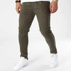 Uniplay Soldes 47 Acheter ⭐ Pantalon Chino 22PU34 Vert Kaki de Uniplay 😍
