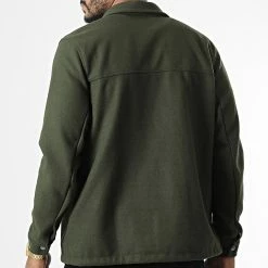 Grosses soldes ⭐ Surchemise UP-T968 Vert Kaki de Uniplay 🧨 -Uniplay Soldes uniplay 338757 UP T968 KHAKI 20220927T151321 04