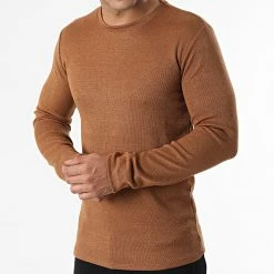 Tout neuf ⌛ Pull SH-61 Marron de Uniplay 👍 -Uniplay Soldes uniplay 341124 SH 61 CARAMEL 20221010T124739 03