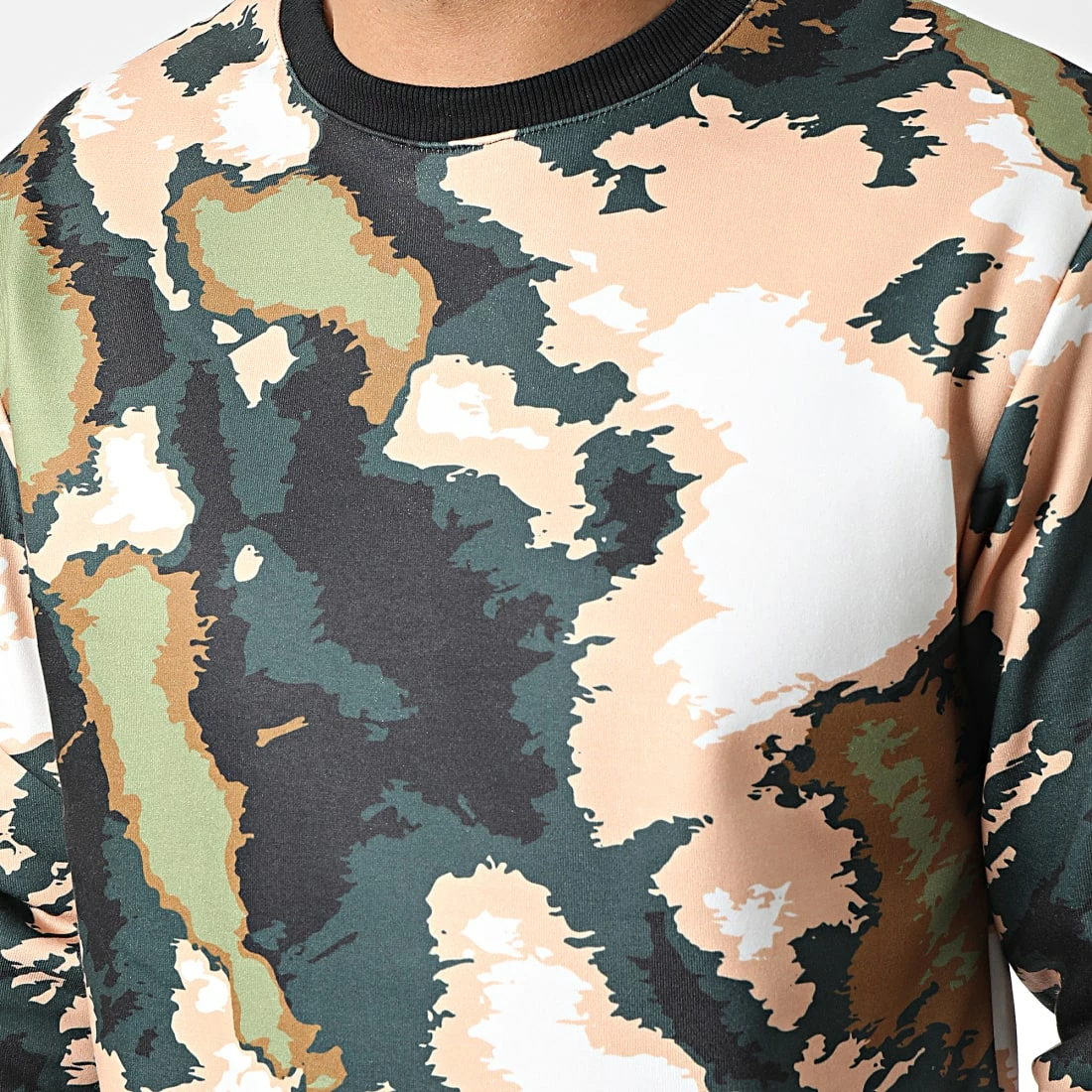 De gros 🧨 Sweat Crewneck SH-68 Noir Blanc Beige de Uniplay ✨ 4 De gros 🧨 Sweat Crewneck SH-68 Noir Blanc Beige de Uniplay ✨ – Image 2