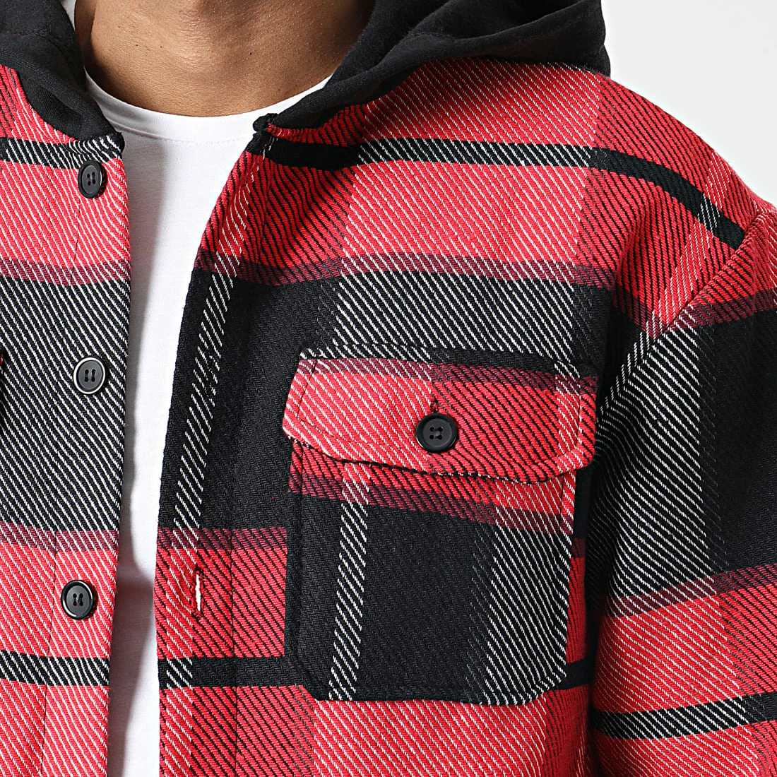 Offres 🥰 Surchemise Capuche A Carreaux C160 Rouge Noir de Uniplay 🤩 4 Offres 🥰 Surchemise Capuche A Carreaux C160 Rouge Noir de Uniplay 🤩 – Image 2