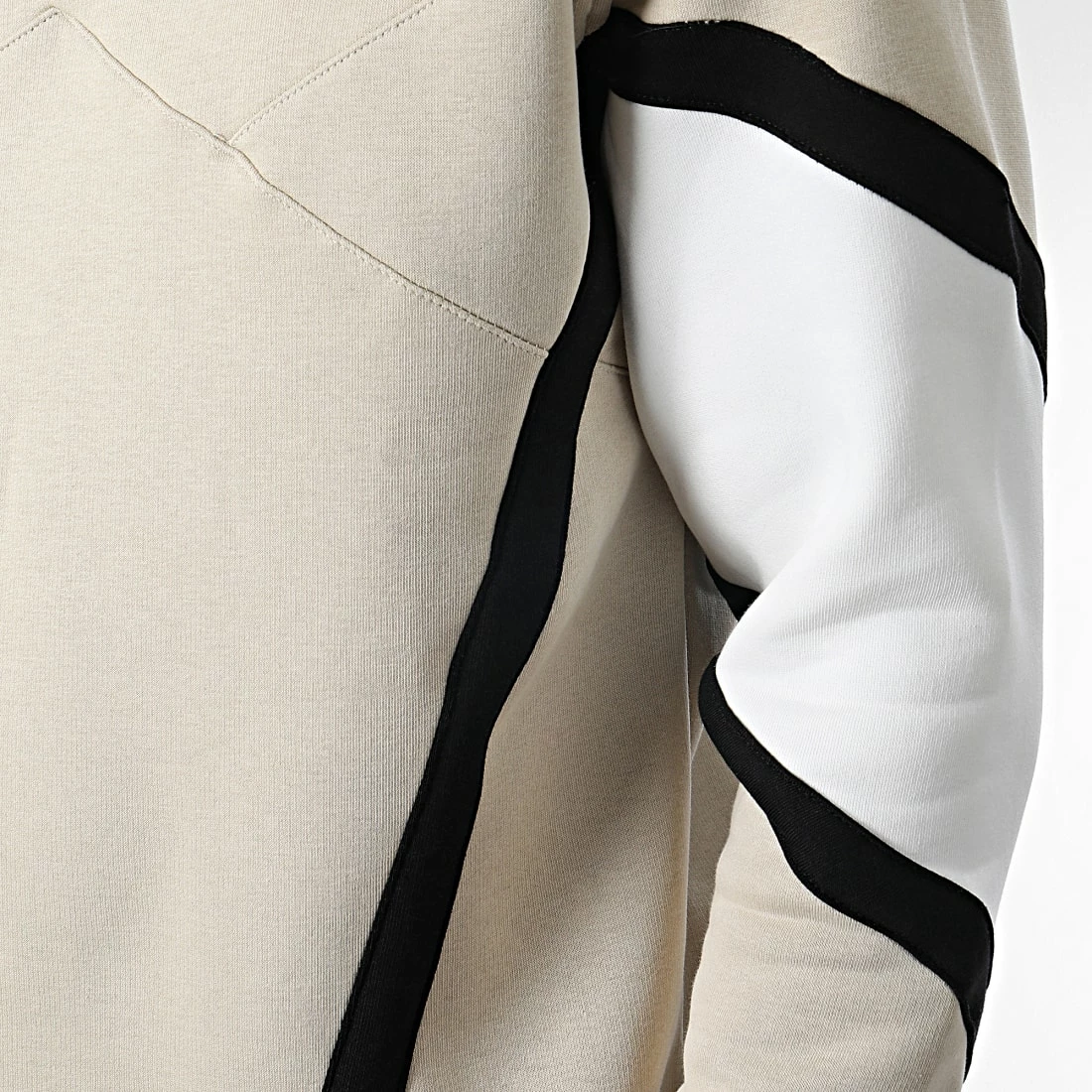 Tout neuf 💯 Sweat Crewneck OTS 5 Beige de Uniplay ⭐ 4 Tout neuf 💯 Sweat Crewneck OTS 5 Beige de Uniplay ⭐ – Image 2