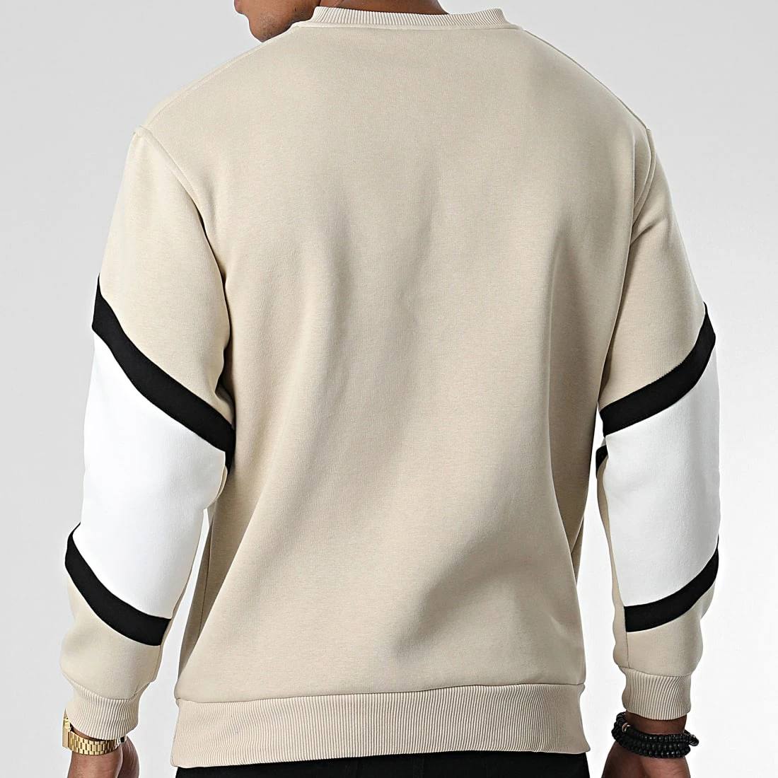 Tout neuf 💯 Sweat Crewneck OTS 5 Beige de Uniplay ⭐ 6 Tout neuf 💯 Sweat Crewneck OTS 5 Beige de Uniplay ⭐ – Image 4