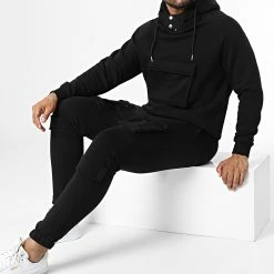 Tout neuf ❤️ Ensemble Cargo Eso 2 Noir de Uniplay 😀