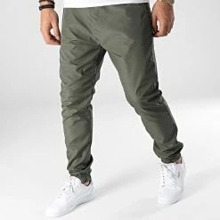 Nouveau 🔥 Jogger Pant OTB-7 Vert Kaki de Uniplay 😉