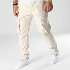 Les meilleures critiques de ✨ Pantalon Cargo OTB-8 Beige de Uniplay 😀